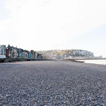 Duplex Sarrazine - Avec Patio Privé